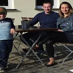 Eldeblick Direkt Am Eldeufer In *