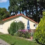 Dom wakacyjny Eldeblick Direkt Am Eldeufer In Parchim