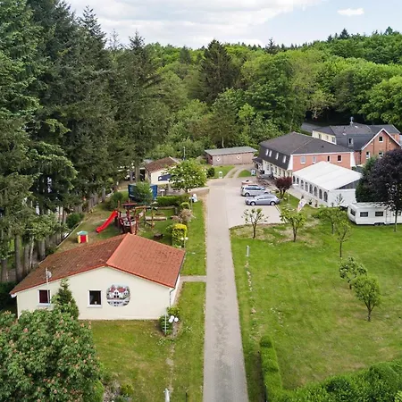 Eldeblick Direkt Am Eldeufer In